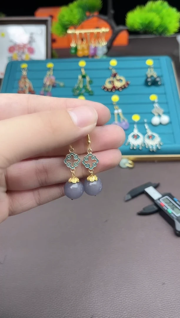 【闪购商品】玛瑙/玉髓耳钉银S925镶嵌灰玛瑙