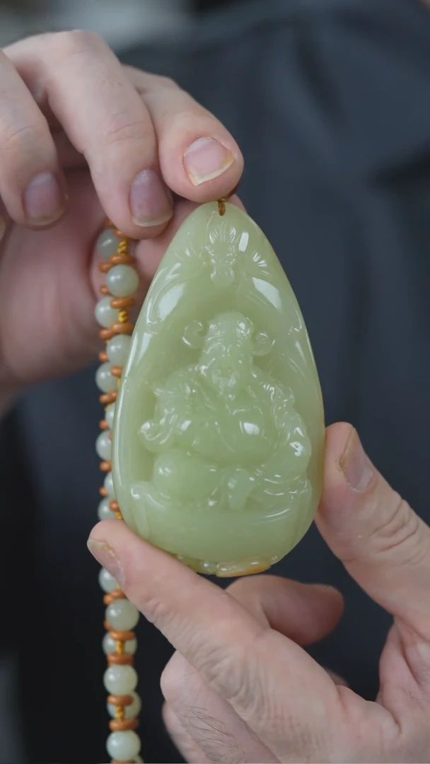 颈饰未镶嵌和田玉财神