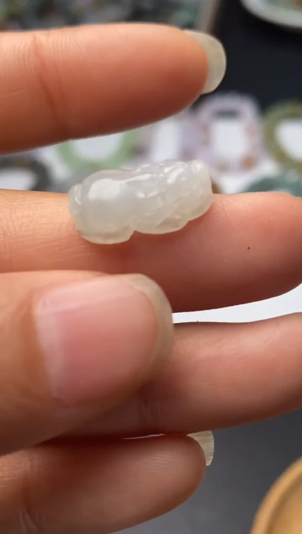 未镶嵌定制翡翠毛货翡翠~