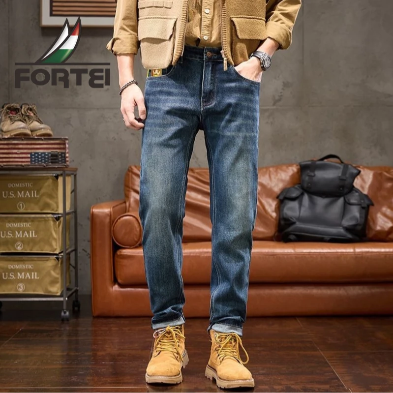 FORTEI/富鋌秋冬25新款磨毛水洗刺绣百搭微弹小直筒男士休闲裤