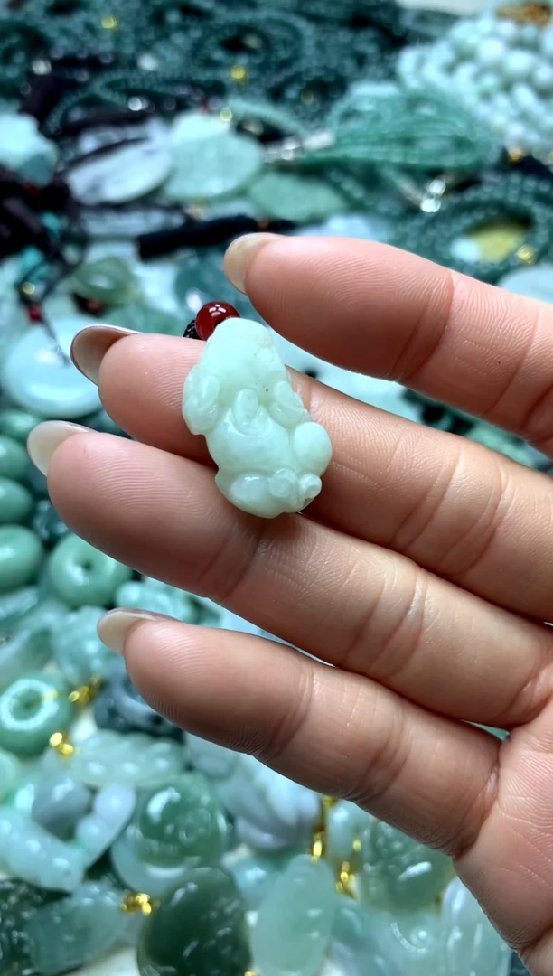 吊坠(不含链)未镶嵌翡翠1