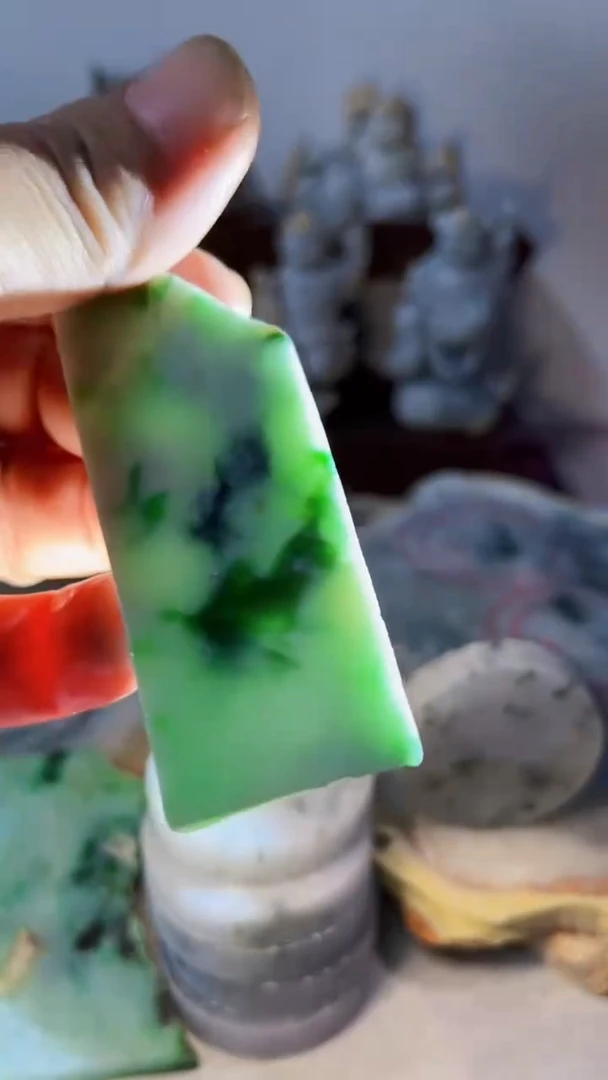 【闪购商品】翡翠吊坠(不含链)未镶嵌285