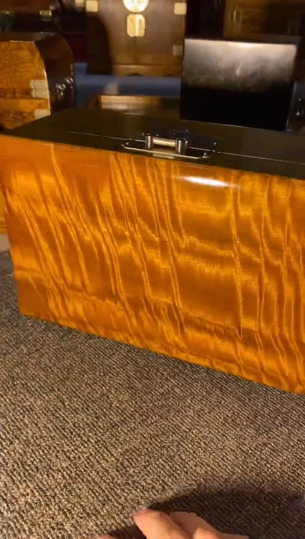 【闪购商品】金丝楠木艺金丝楠首饰盒F3