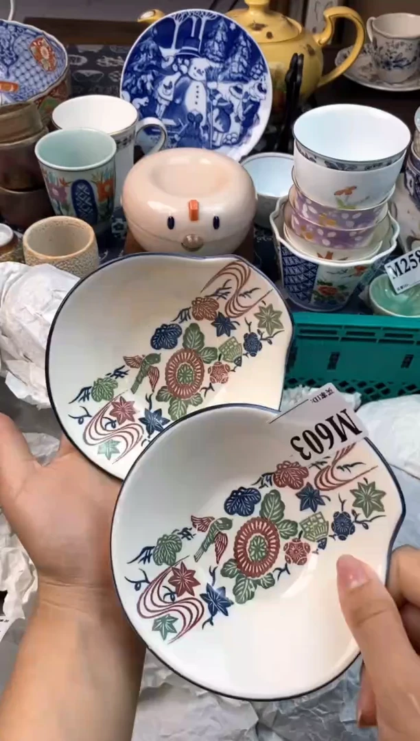 瓷片?****╲[○･｀Д´･ ○][○･｀Д´･ ○]