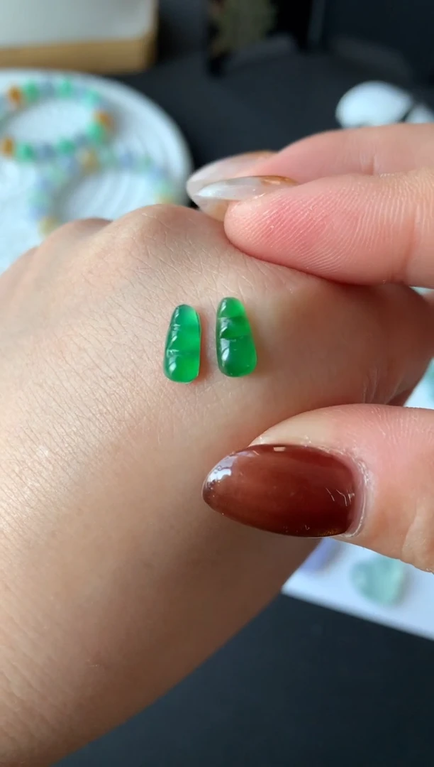 未镶嵌定制翡翠0215533650