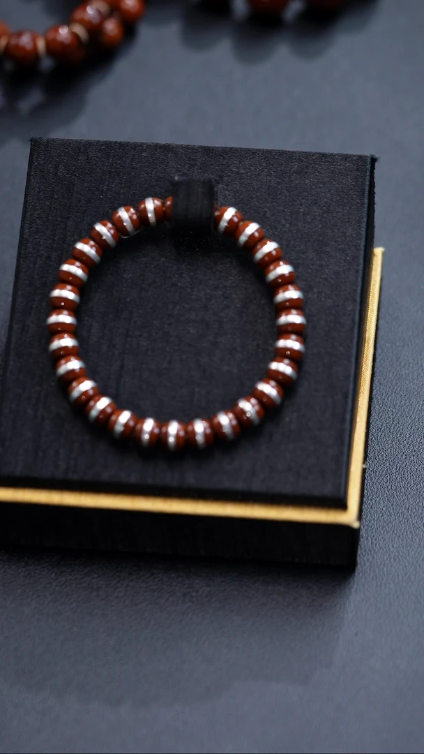 手串橄榄核核银0.8