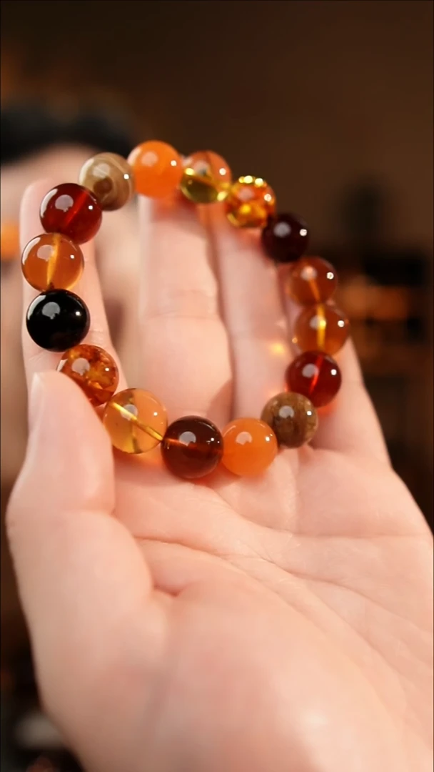 琥珀颈饰未镶嵌12+多宝手串