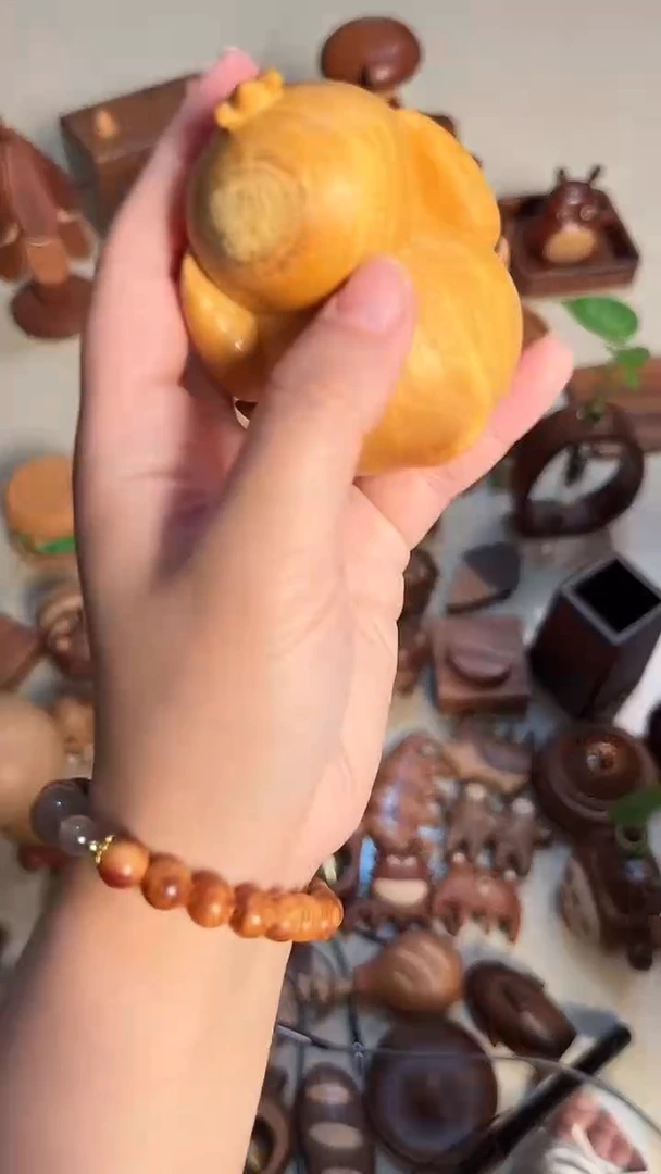 木微瑕小黄鸭摆件