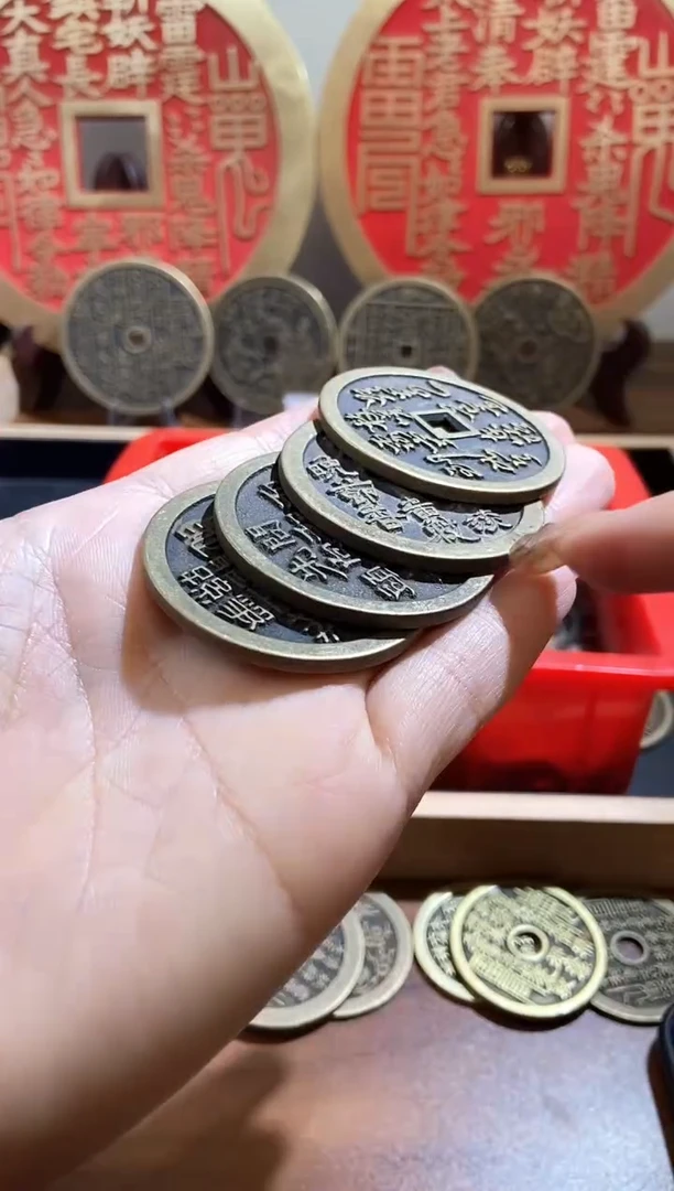 【闪购商品】铜现代翻砂铜工艺品梅兰竹菊4枚一套