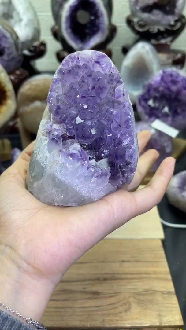 未镶嵌大型摆件（非配饰）紫晶79号摆件