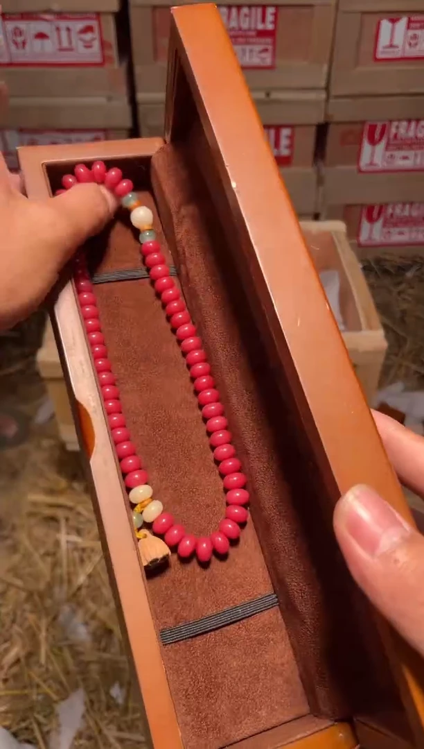 臻品文玩闪购福利精美手串（无礼盒）