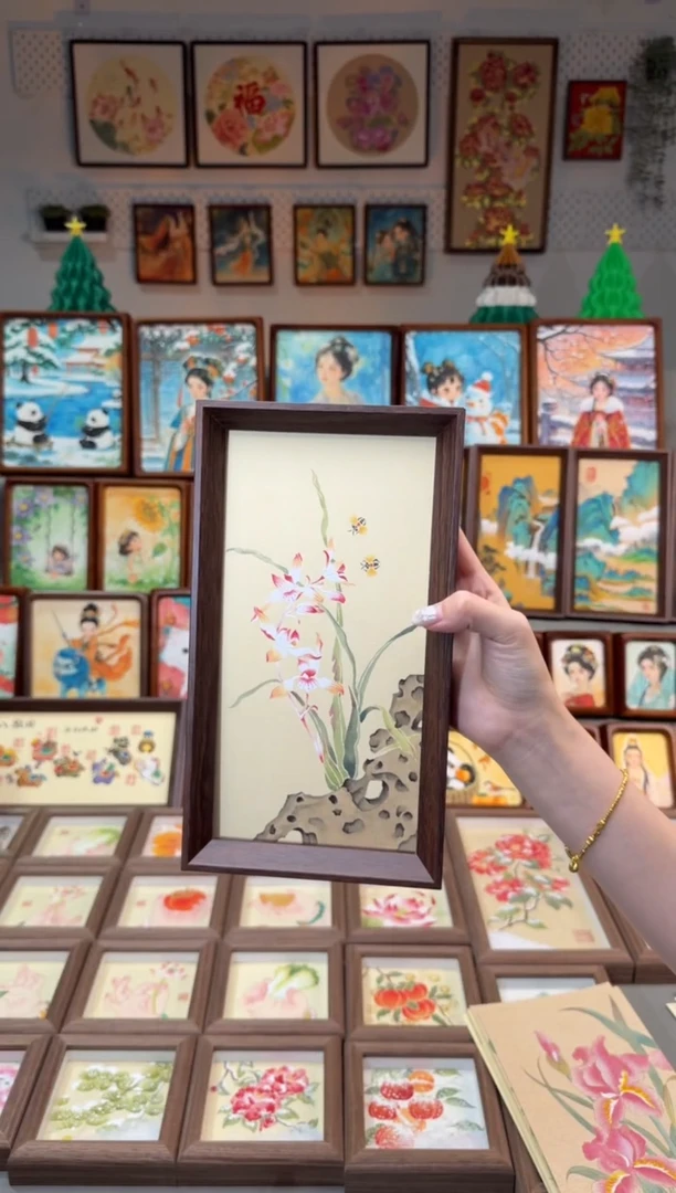 国画太湖石兰花 手绘国画27