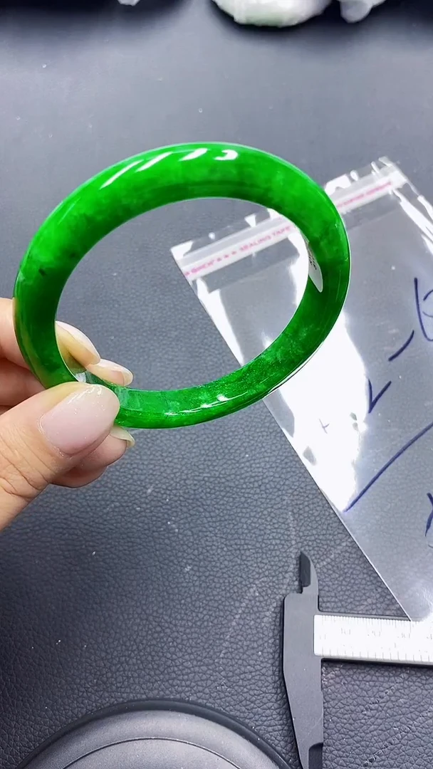 高冰透美人手镯 所见即所得95