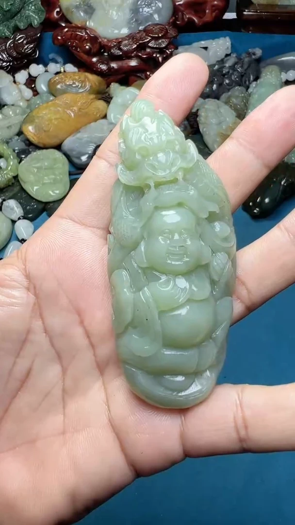 和田玉未镶嵌把件-