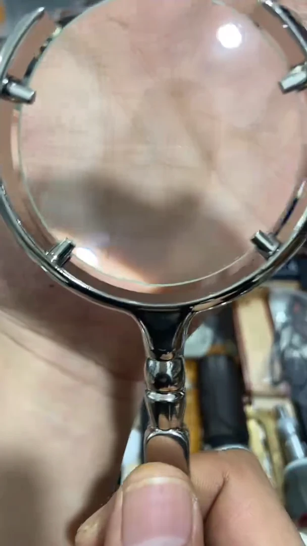 瓷片闪购商品  如图所示