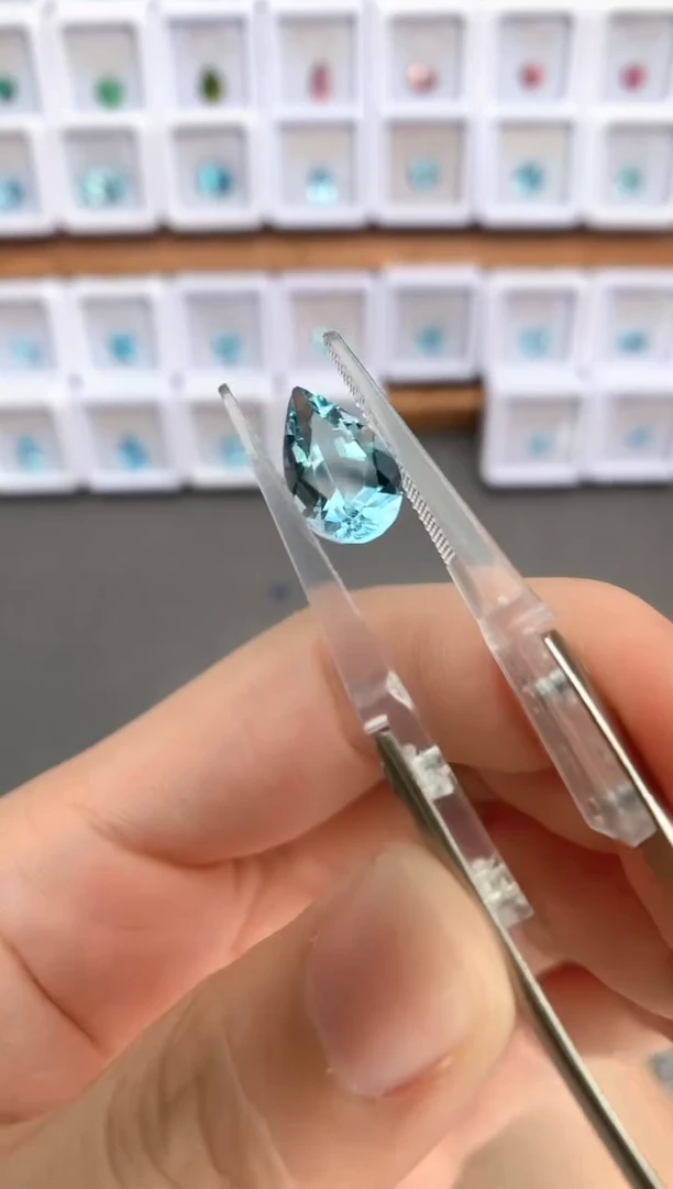 未镶嵌裸石定制海蓝宝石2.7ct 圣玛