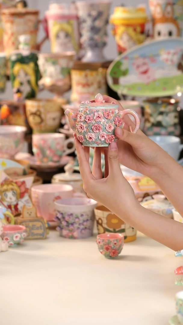 其他景德镇釉下彩手绘设计师款陶瓷