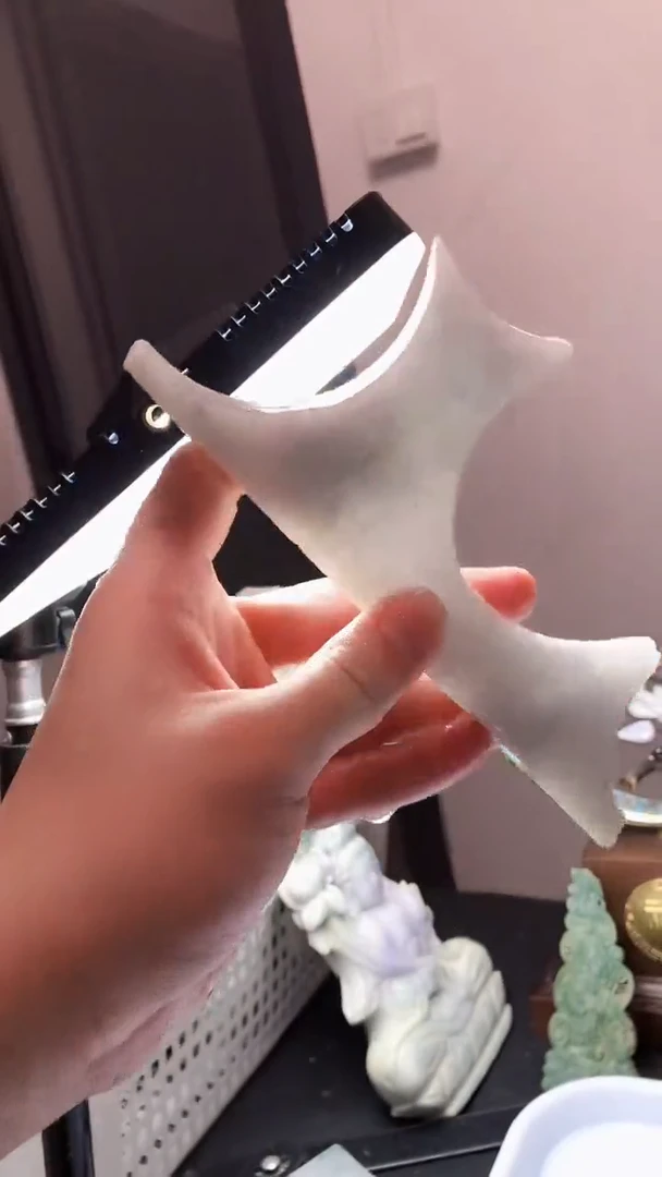 翡翠未镶嵌颈饰天然A货翡翠