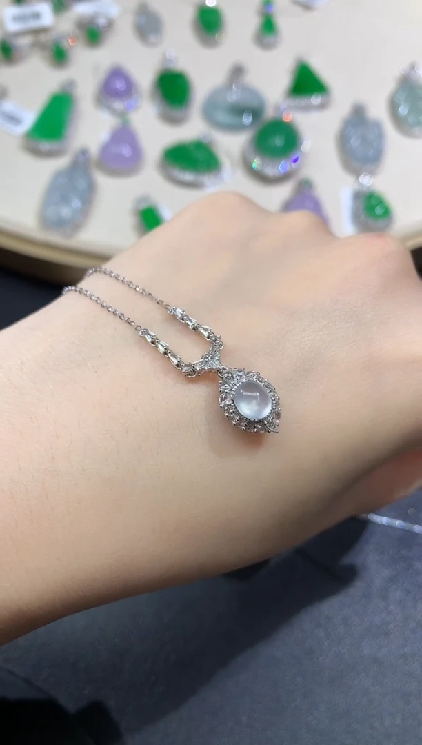 套链18K金镶嵌翡翠套链A8|4980