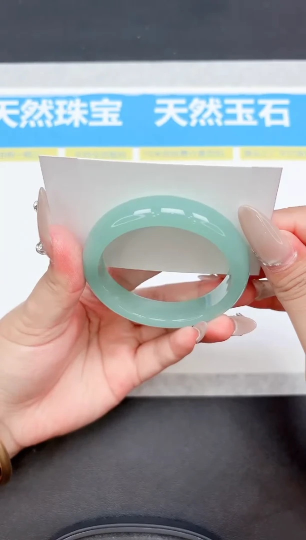 未镶嵌手镯石英质玉A141-56.1