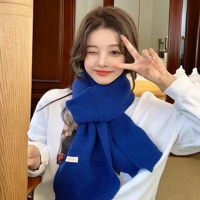 蓝色经典纯色毛线围巾女冬季高级感时尚百搭潮针织毛线围脖秋冬季