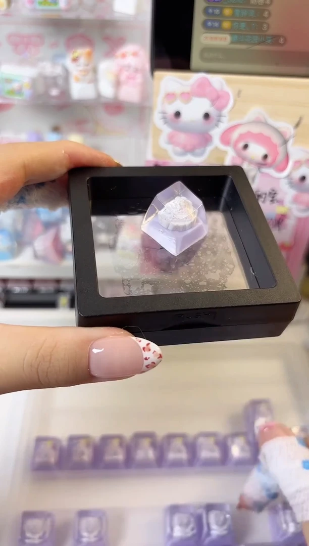 27.紫色爱心小枕头滴胶键帽