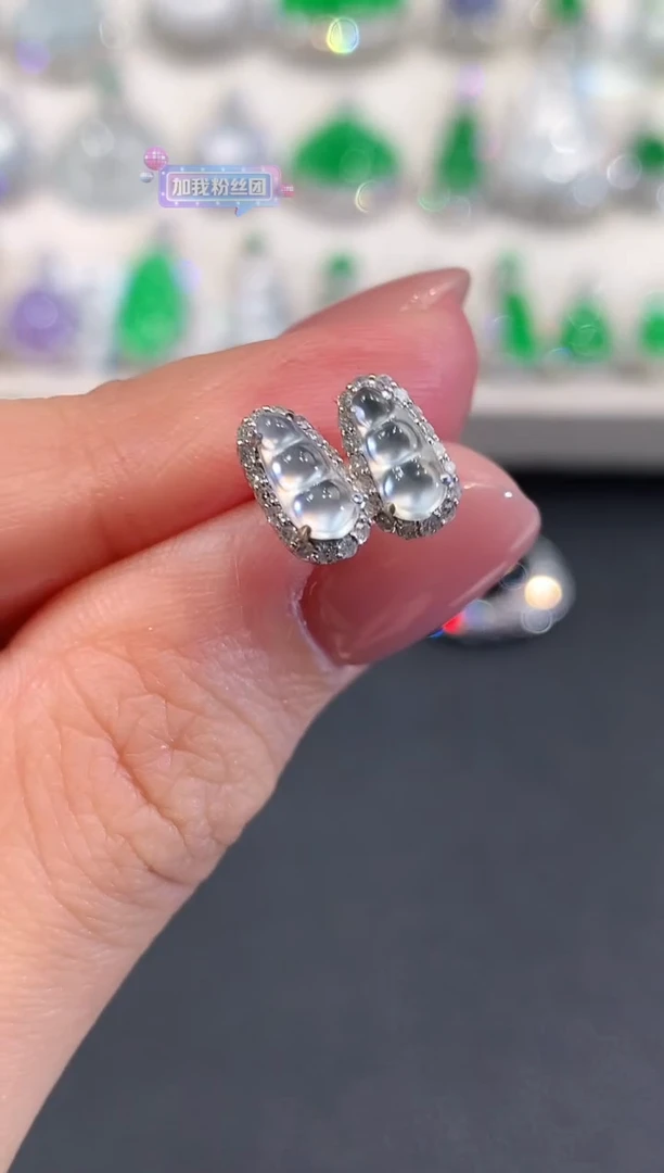 18K金镶嵌翡翠耳饰a37