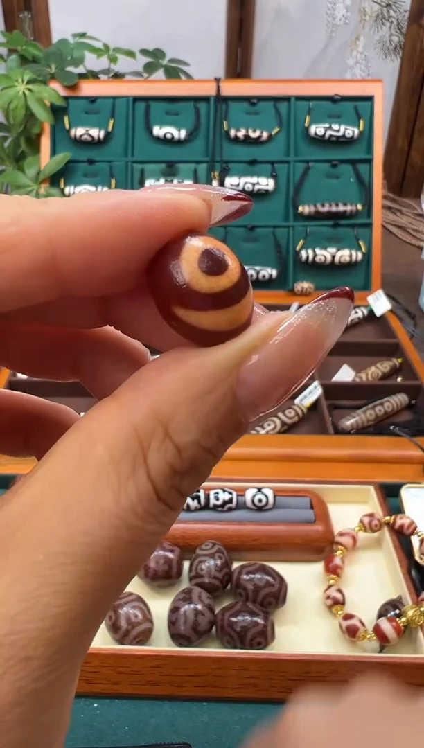 合金颈饰玛瑙/玉髓（覆膜）30.(微瑕随机发货)