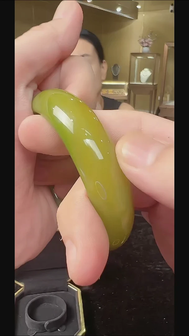 手镯玛瑙/玉髓未镶嵌手镯