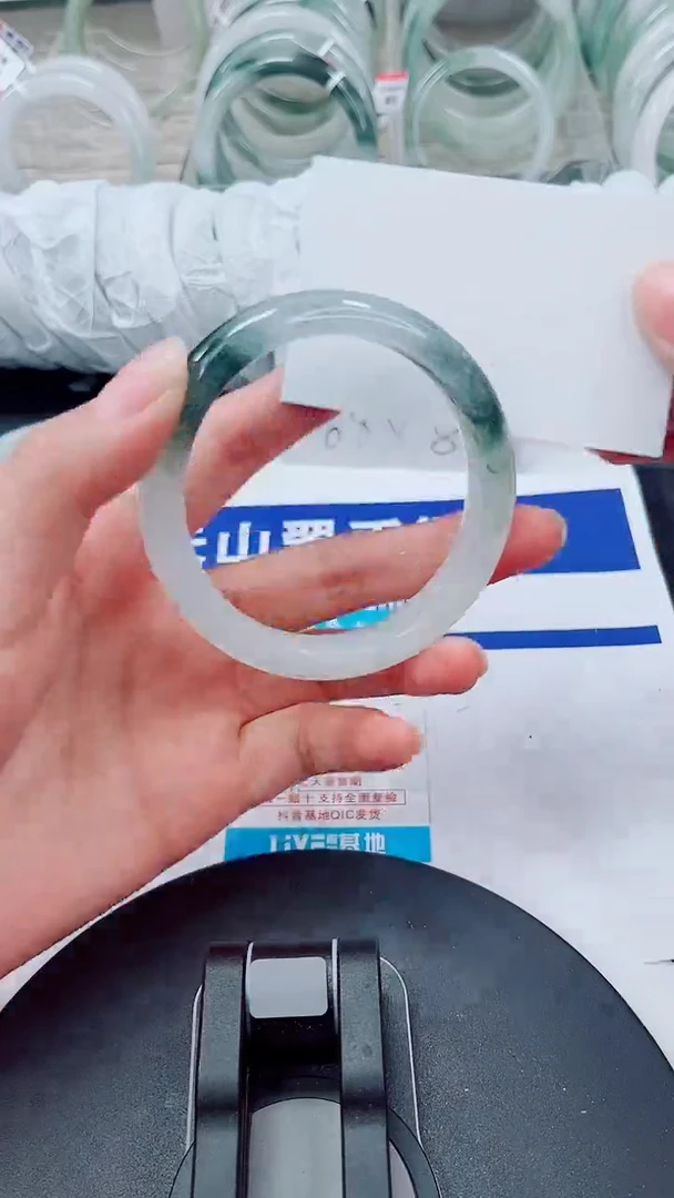 未镶嵌手镯石英质玉92-57/58