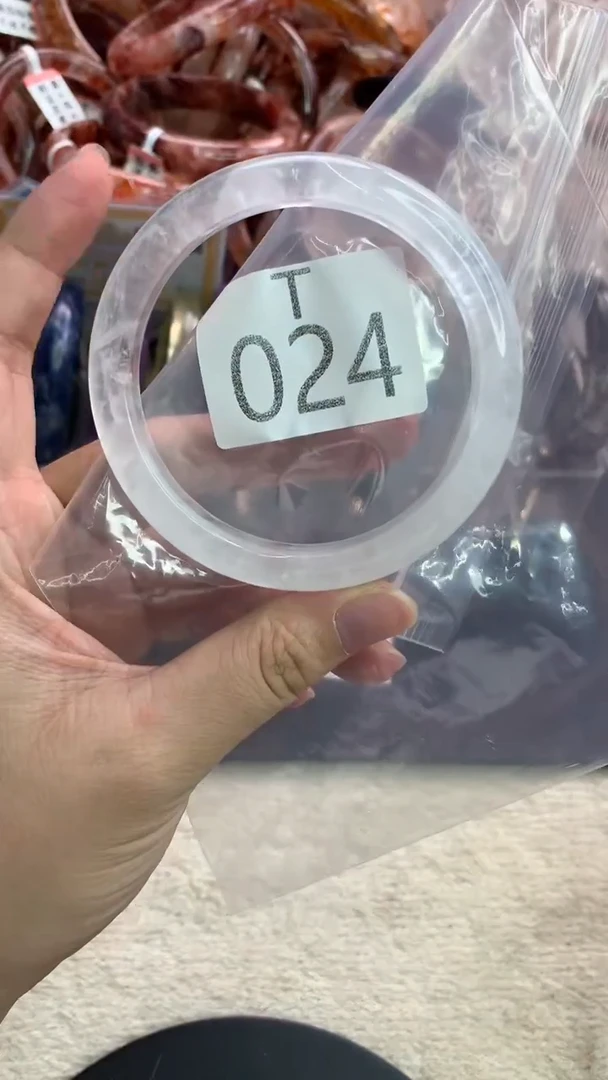 未镶嵌手镯水晶T024-59