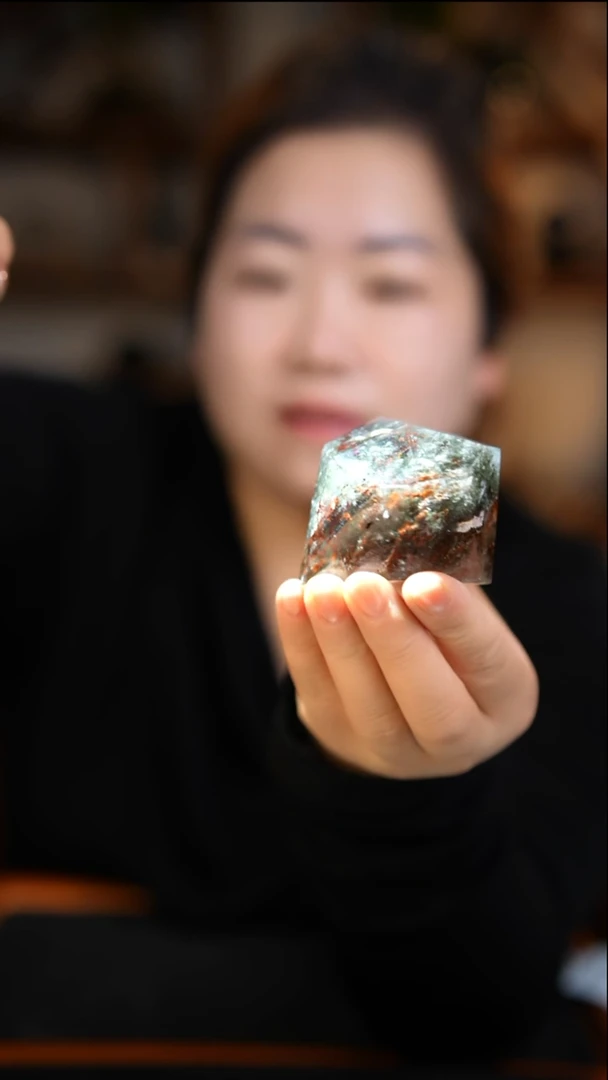 未镶嵌珠宝半成品水晶幽灵随形D549