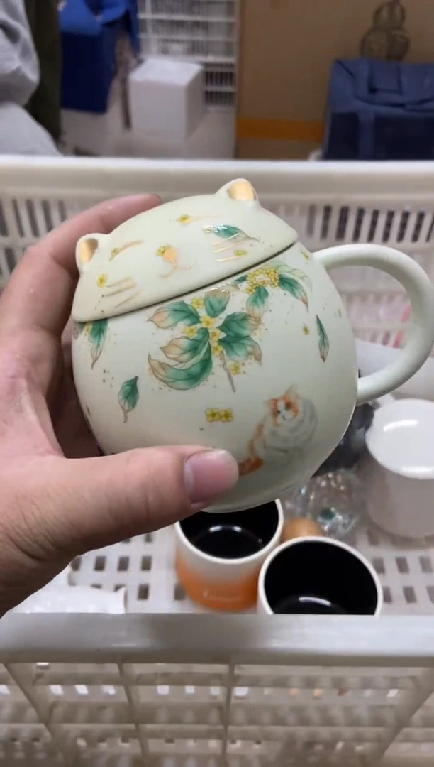 杯无运费险有瑕疵的摄影的产品有使用过的痕迹有点脏介意勿拍