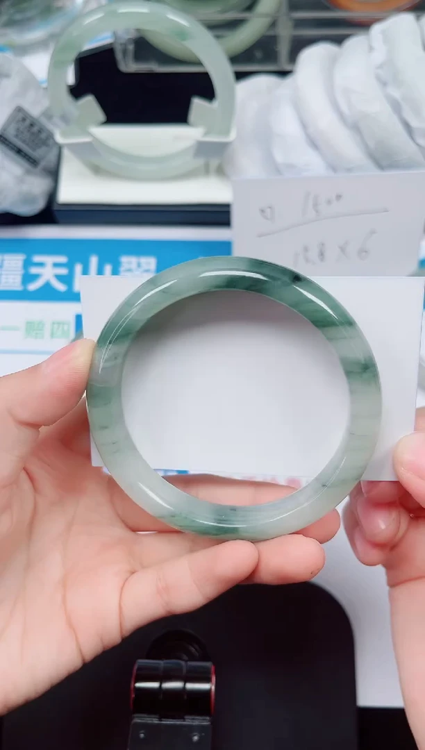 未镶嵌手镯石英质玉18-59/60