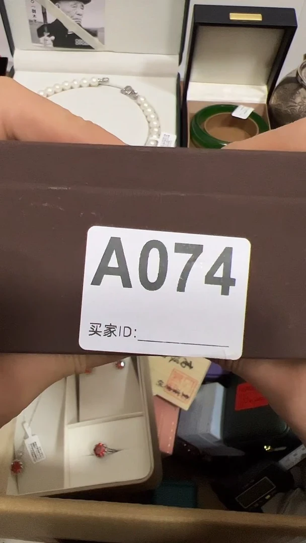 手工艺品琉璃是***吖.。。。。。。074