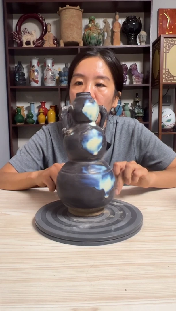 摆件高雅陶瓷器摆件