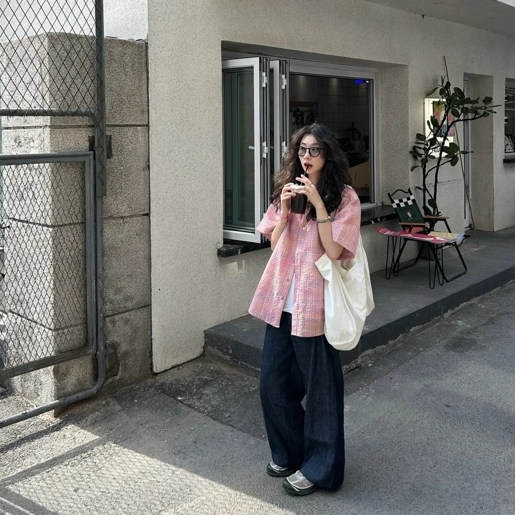 粉色多巴胺格子短袖衬衫女夏季新款宽松休闲泡泡纱古巴领衬衣上衣