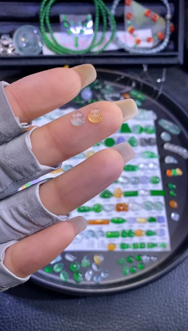 未镶嵌挂件翡翠葫芦