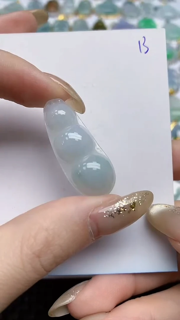 【闪购商品】翡翠颈饰未镶嵌天然A货翡翠