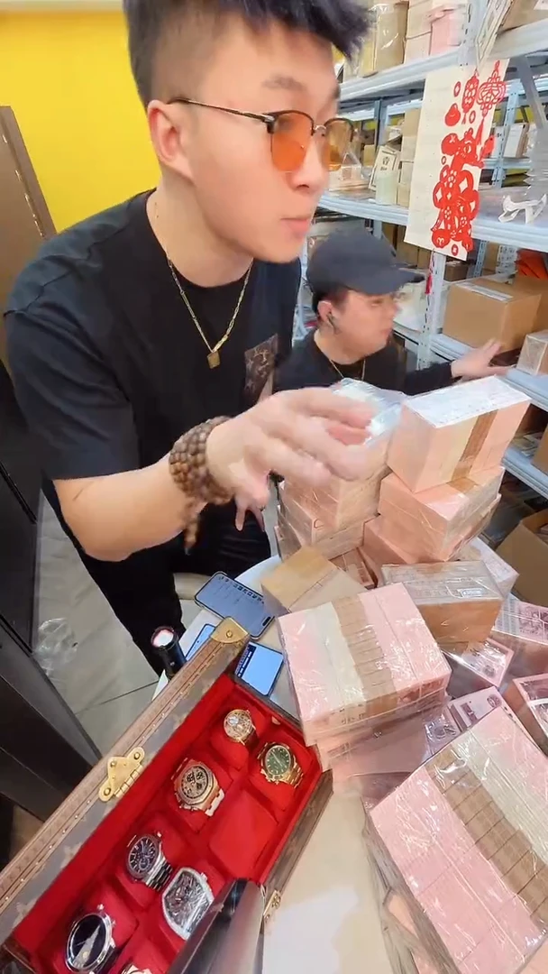 【闪购商品】带评级-四版币961整刀不挑号精品福利