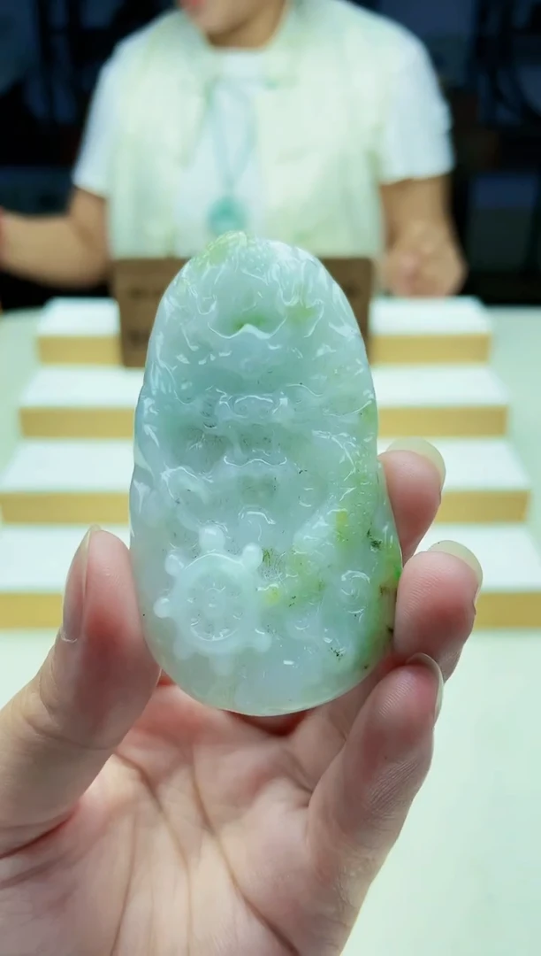 颈饰未镶嵌翡翠09140042