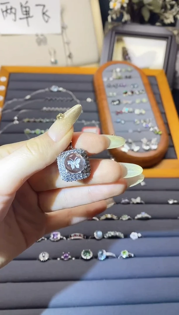 【闪购商品】水晶手链银S925镶嵌A86