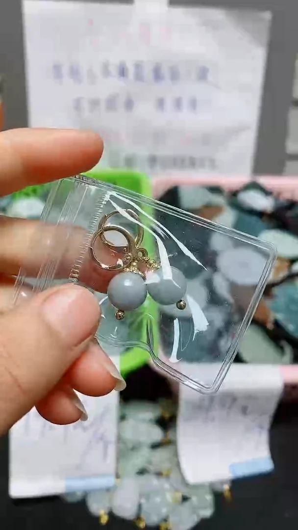 【闪购商品】翡翠颈饰未镶嵌天然翡翠A货