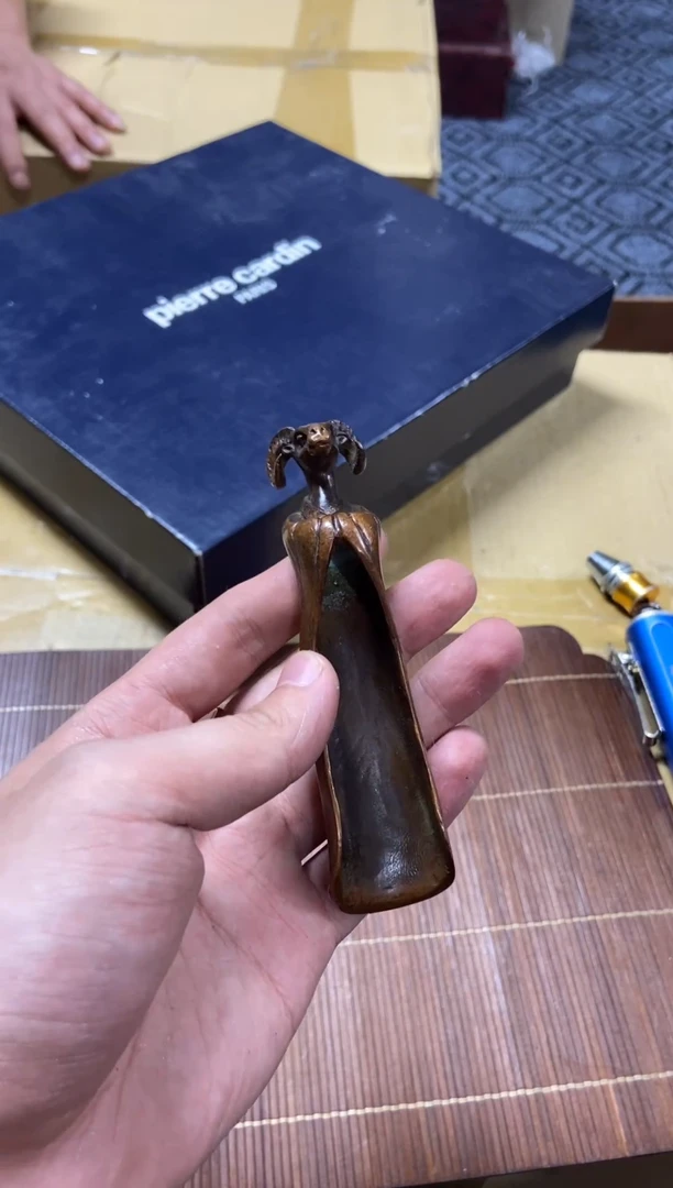 1潇**生精品瓷一物一拍定闪