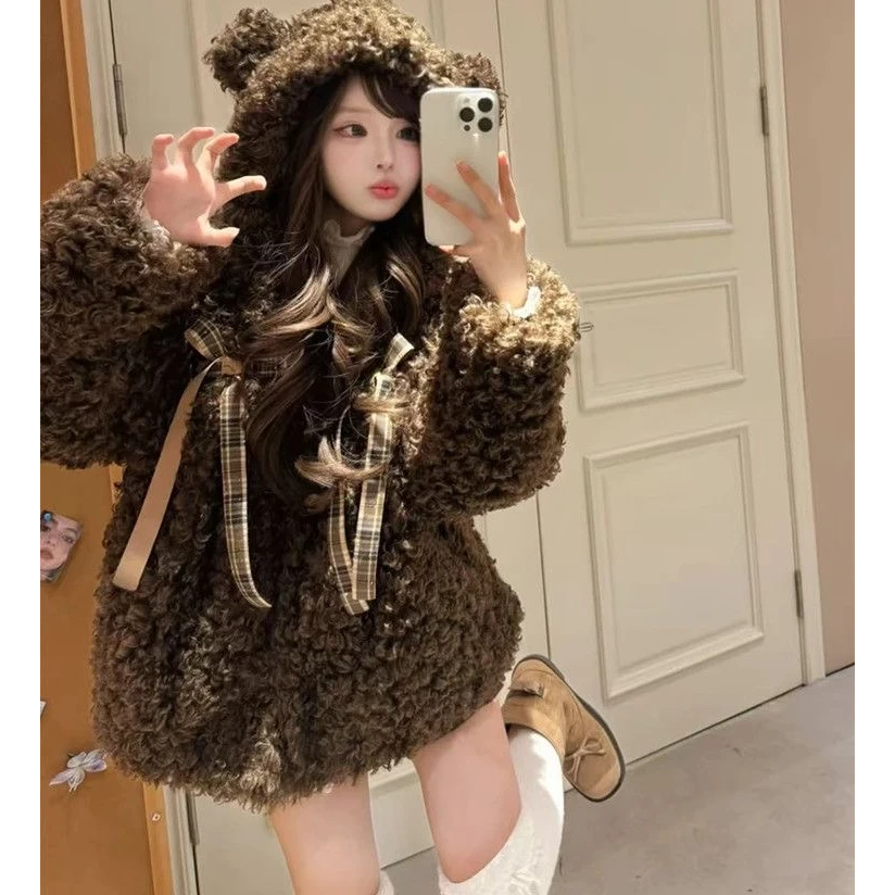 巧克力小熊帽  秋冬日系甜美卷毛宽松毛毛连帽短外套格纹半裙套装