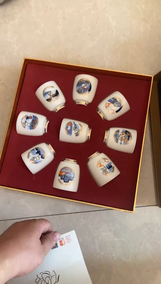 杯无运费险有瑕疵的摄影的产品有使用过的痕迹有点脏介意勿拍