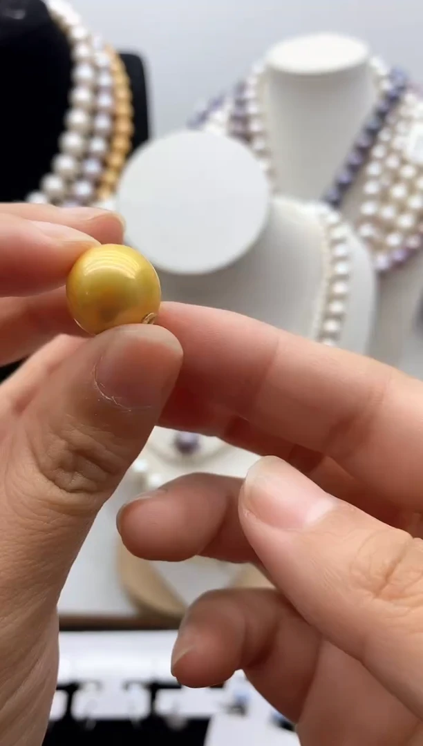 颈饰钛钢淡水珍珠2