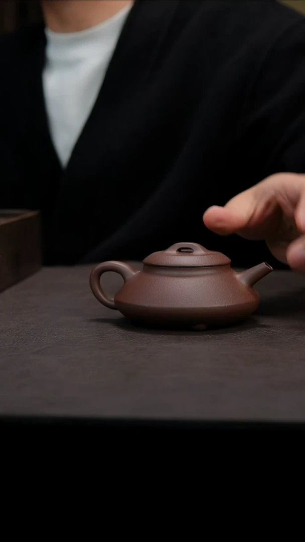 茶壶紫砂紫砂壶微瑕四底玉成础瓢190cc