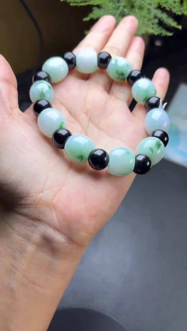 未镶嵌挂件翡翠发一件R703163