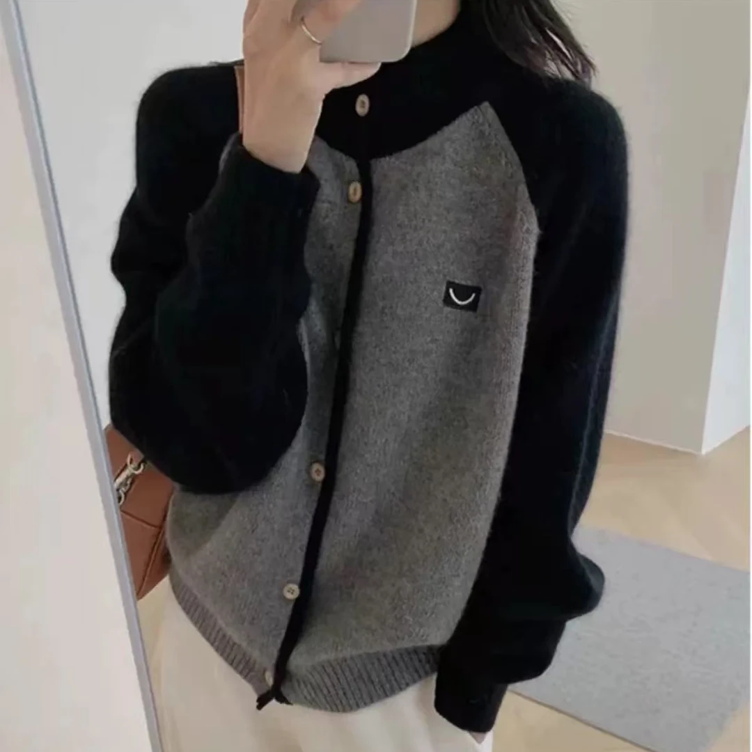 休闲风撞色圆领针织衫开衫时尚秋冬新款设计感网红百搭宽松长袖